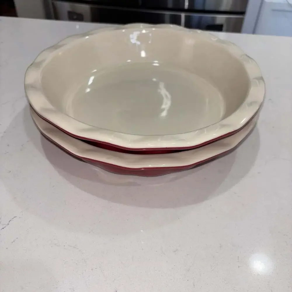 Set of 2 Good Cook Ceramic 9” Ruffled Scalloped Edge Pie Dishes Red and Cream